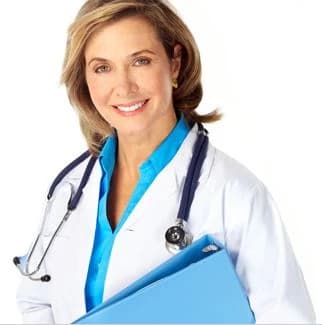 Profesional de la salud con bata y estetoscopio